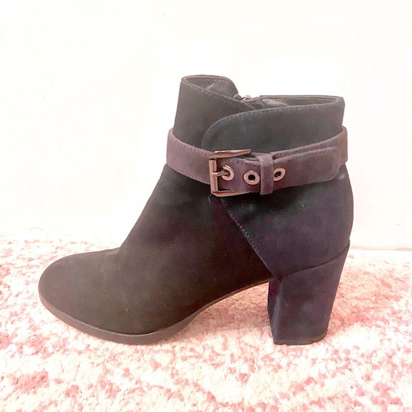 Aquatalia Suede Two Tone Booties - Picture 3 of 8